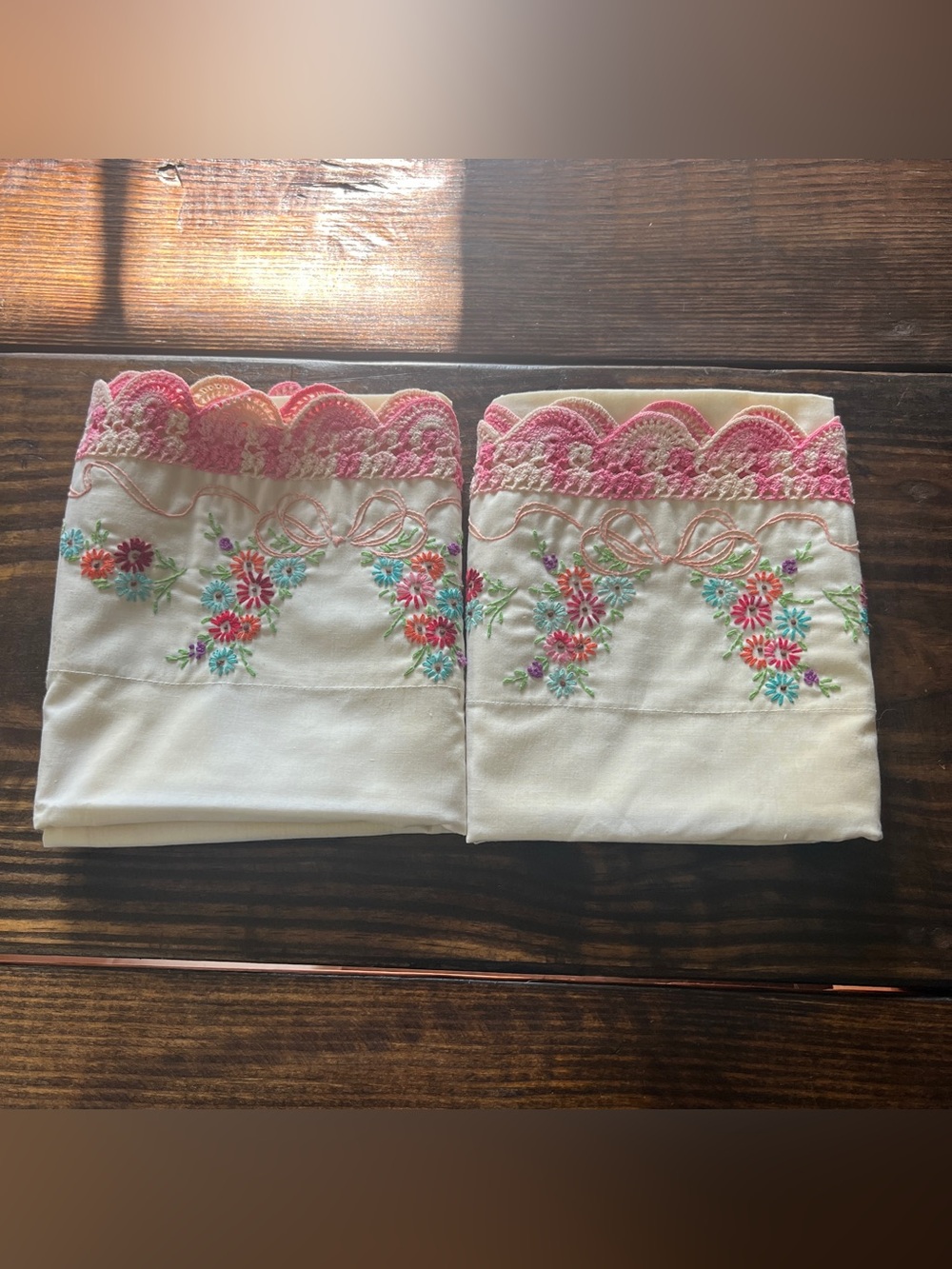Vintage set of crochet embroidered Floral scallop Pillow Cases pillowcases as is